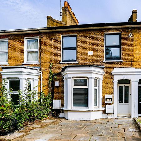 Peckham Plaza Apartment London Exterior photo