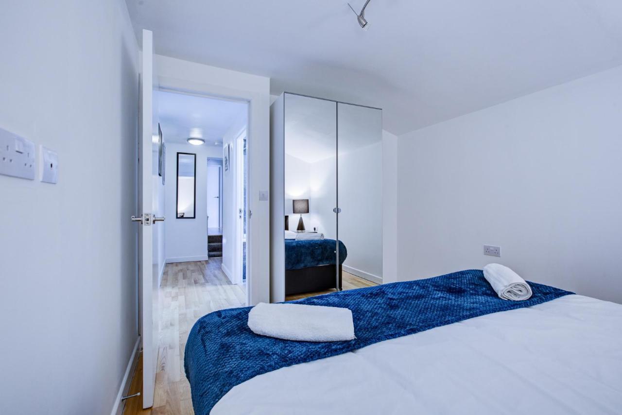 Peckham Plaza Apartment London Exterior photo