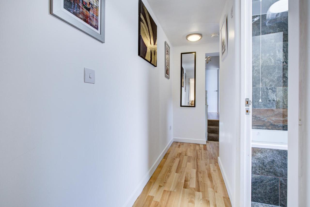 Peckham Plaza Apartment London Exterior photo