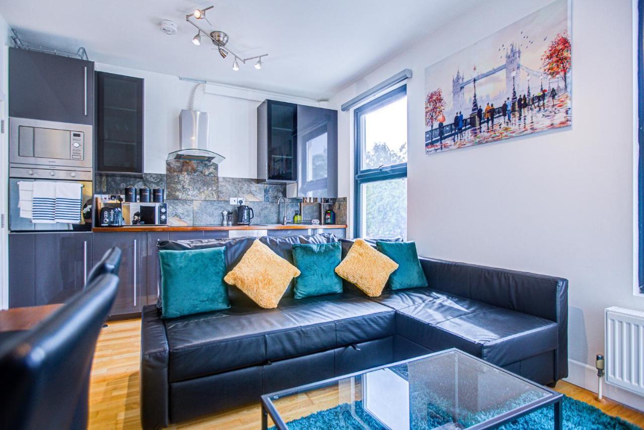 Peckham Plaza Apartment London Exterior photo