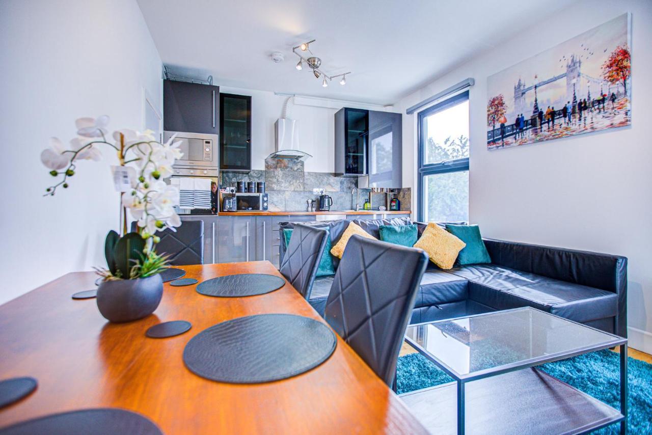 Peckham Plaza Apartment London Exterior photo